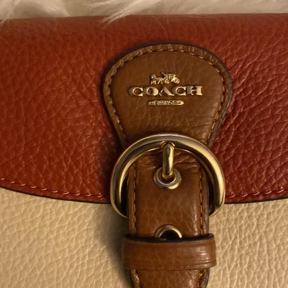 Coach Kleo Wallet - Picture 2 of 10
